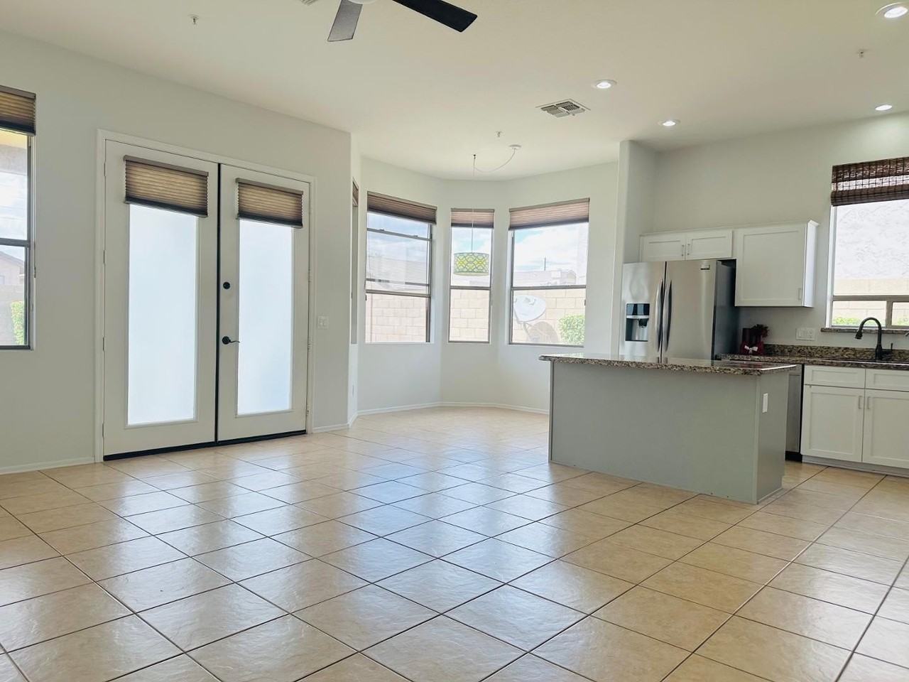 21546 N 72nd Way - Photo 5 of 34