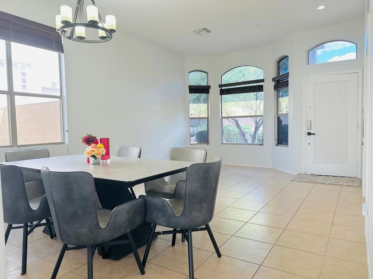 21546 N 72nd Way - Photo 7 of 34