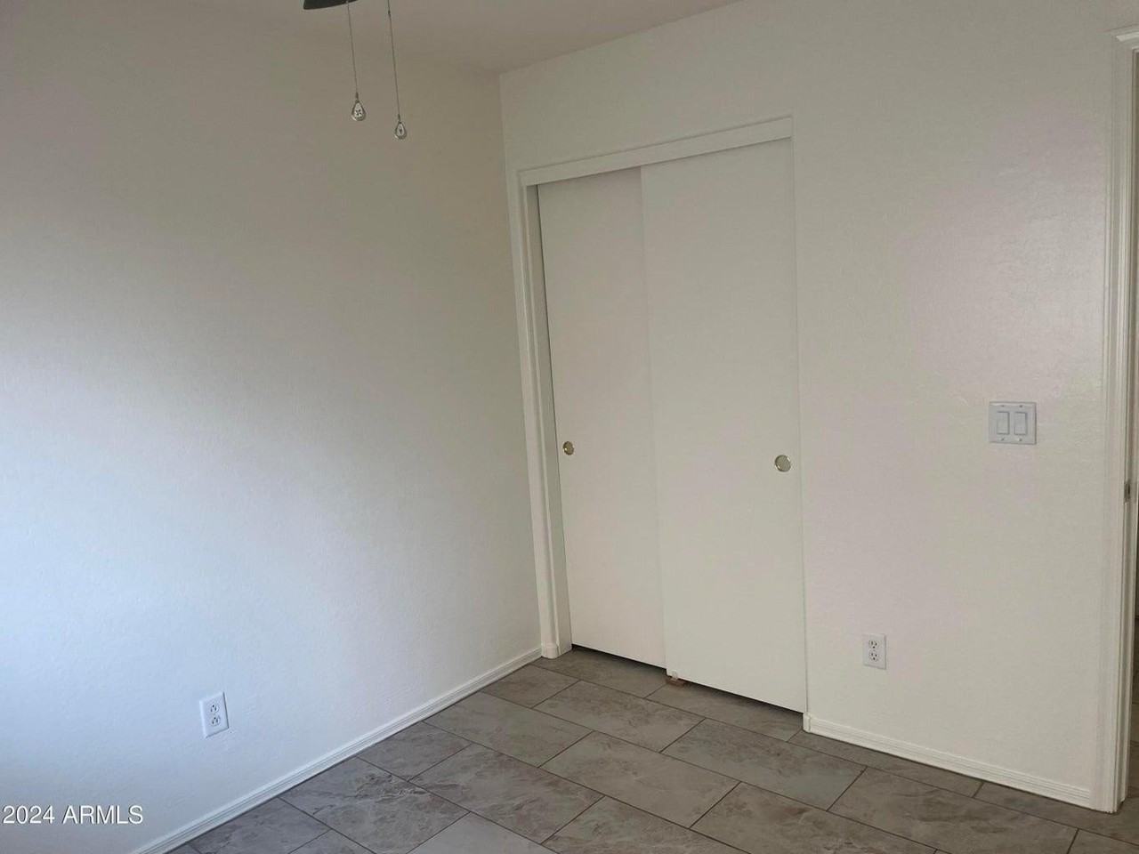 1333 S 220th Dr - Photo 6 of 22