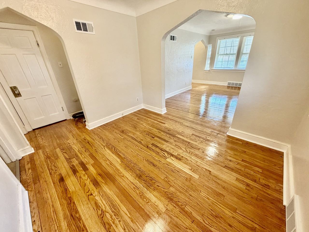 8947 Mayfield Ct #1 - Photo 3 of 11