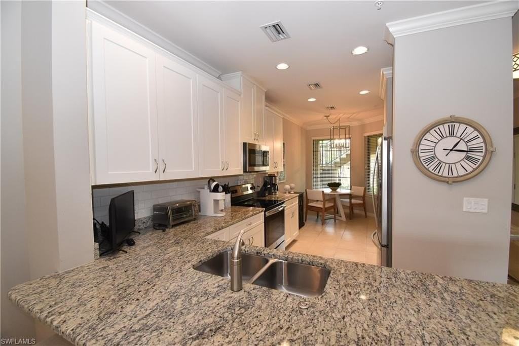 9440 Benvenuto Ct Unit 3-101 - Photo 6 of 17