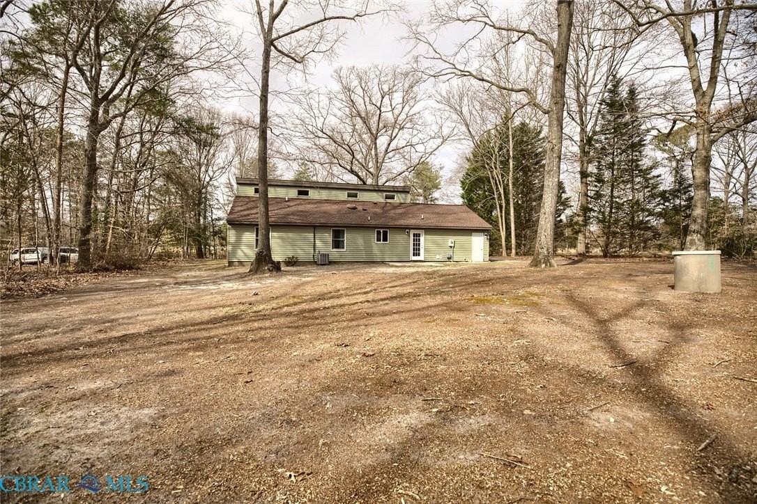 3580 Woodstock Rd - Photo 5 of 20