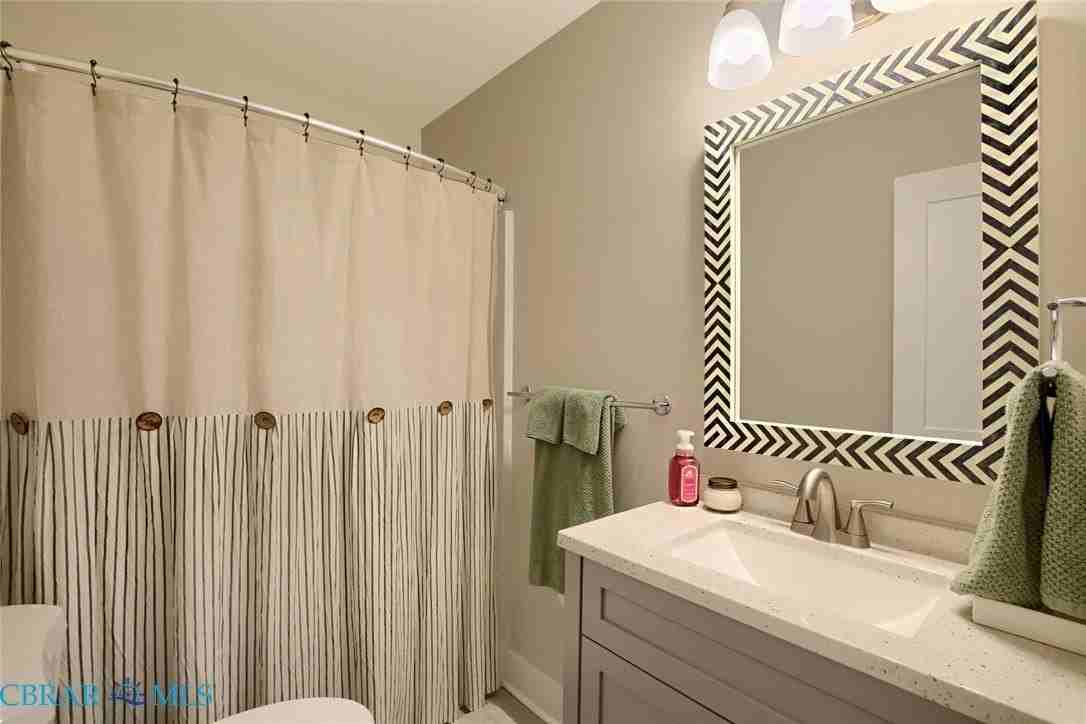 3580 Woodstock Rd - Photo 7 of 20