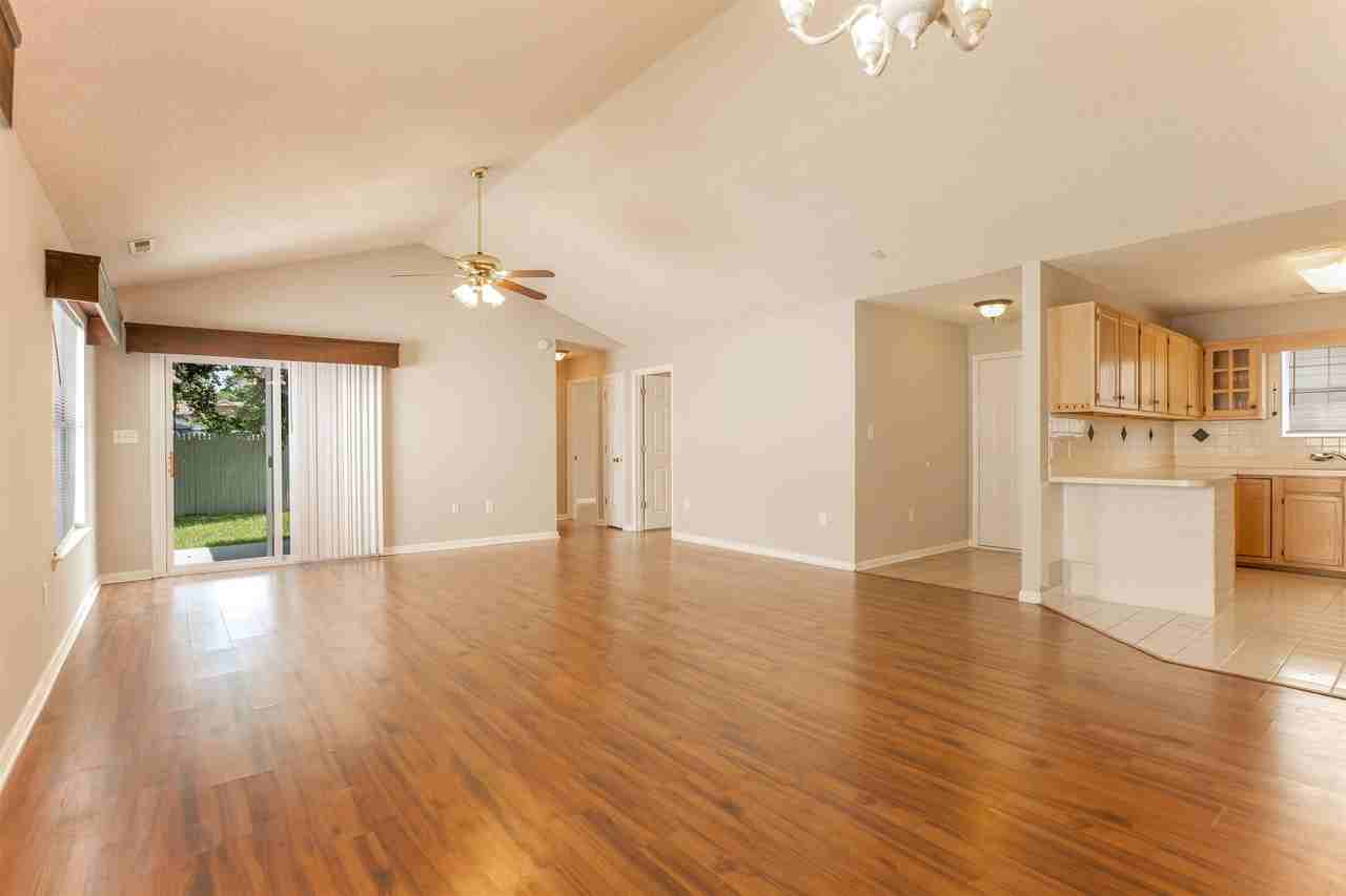 112 Dusty Trail Ln - Photo 6 of 30