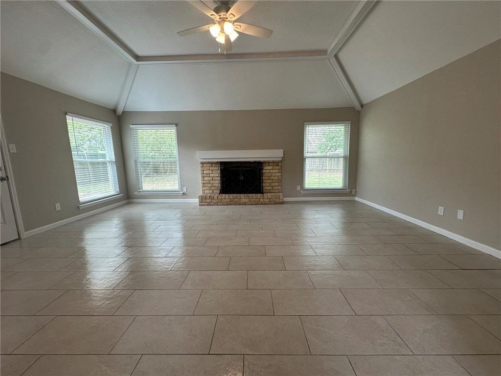 314 San Saba Dr - Photo 3 of 32