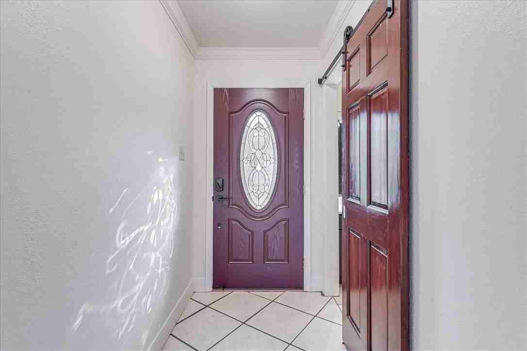 2713 Saint Joseph St Apt K - Photo 3 of 40