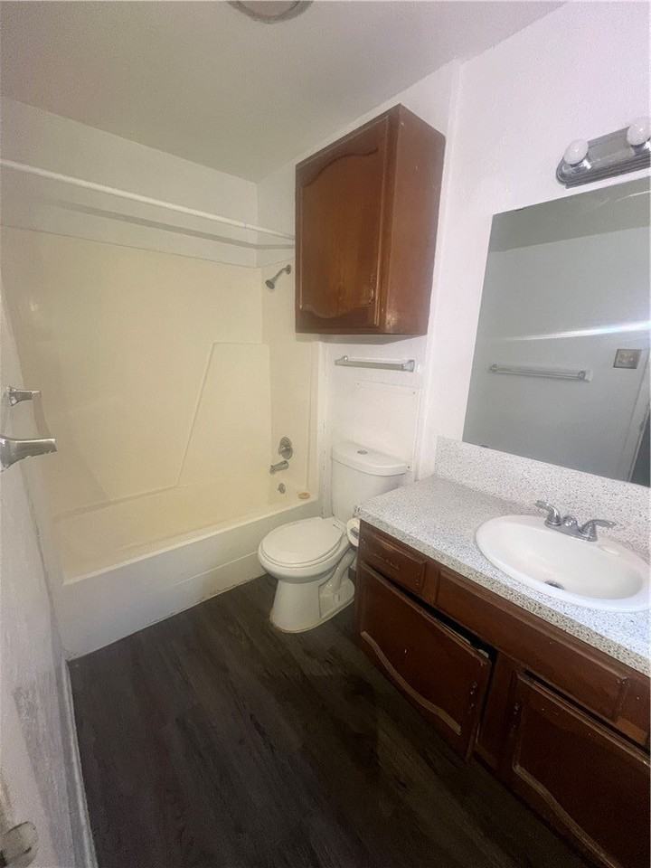 3725 Thornberry Ct Unit 3731 - Photo 7 of 14