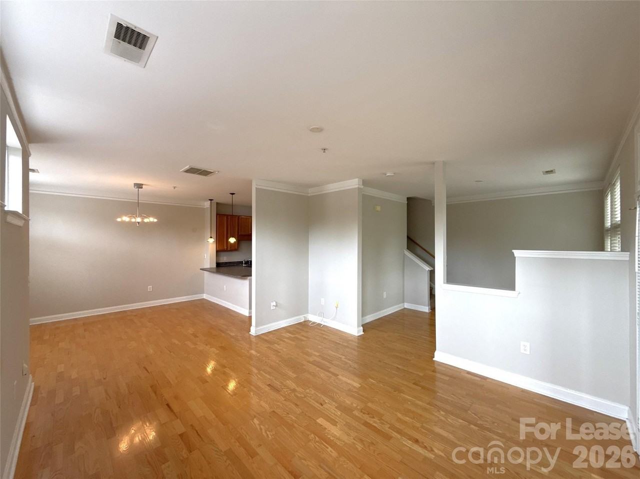 534 Oakland Ave - Photo 3 of 19