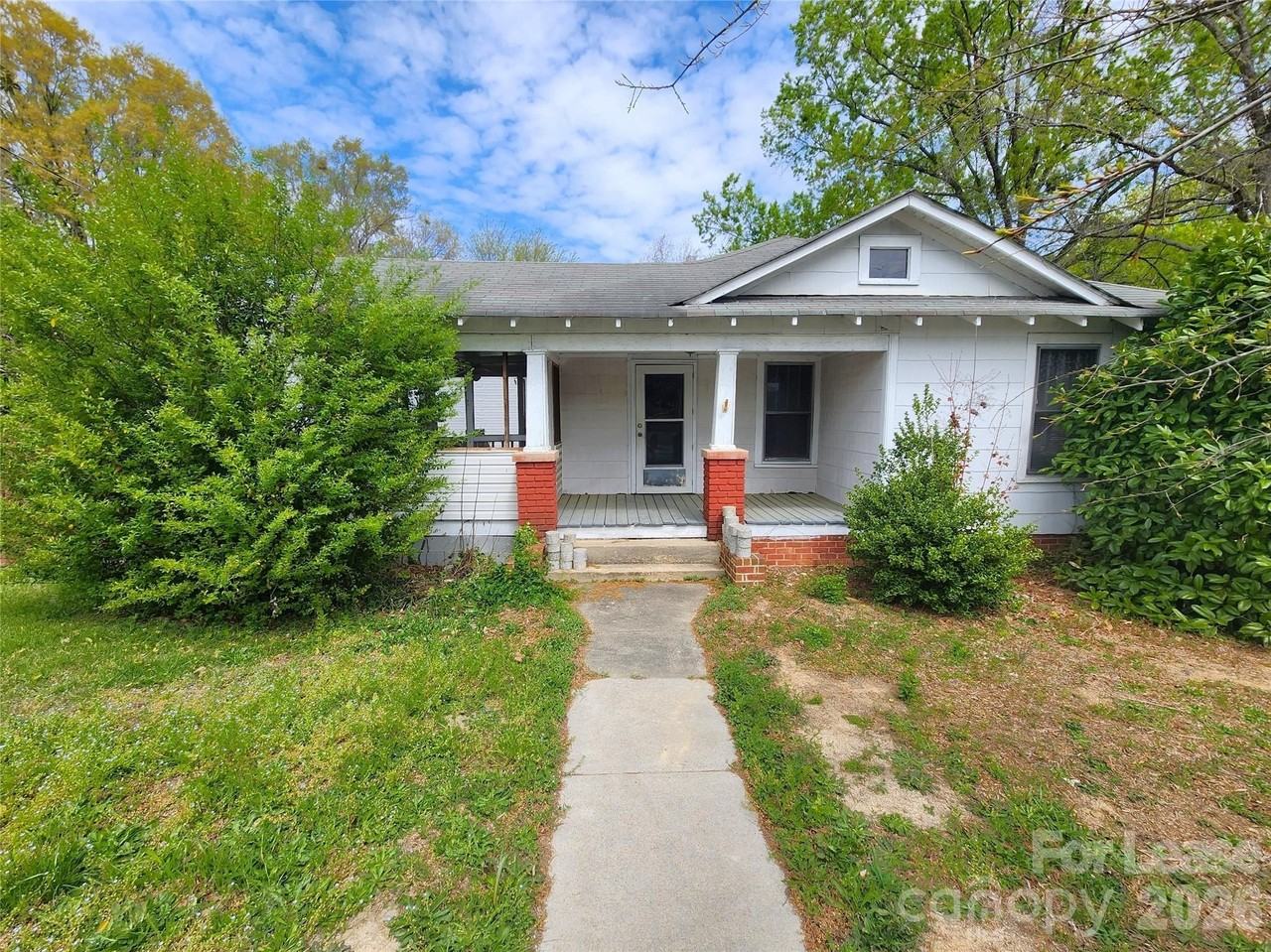 1507 Lane St - Photo 2 of 20