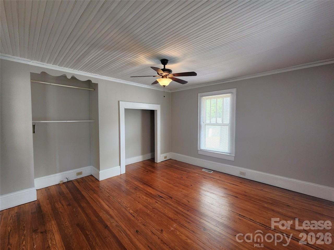 1507 Lane St - Photo 7 of 20