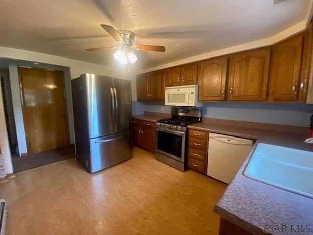 213 Sunapee Dr - Photo 4 of 19