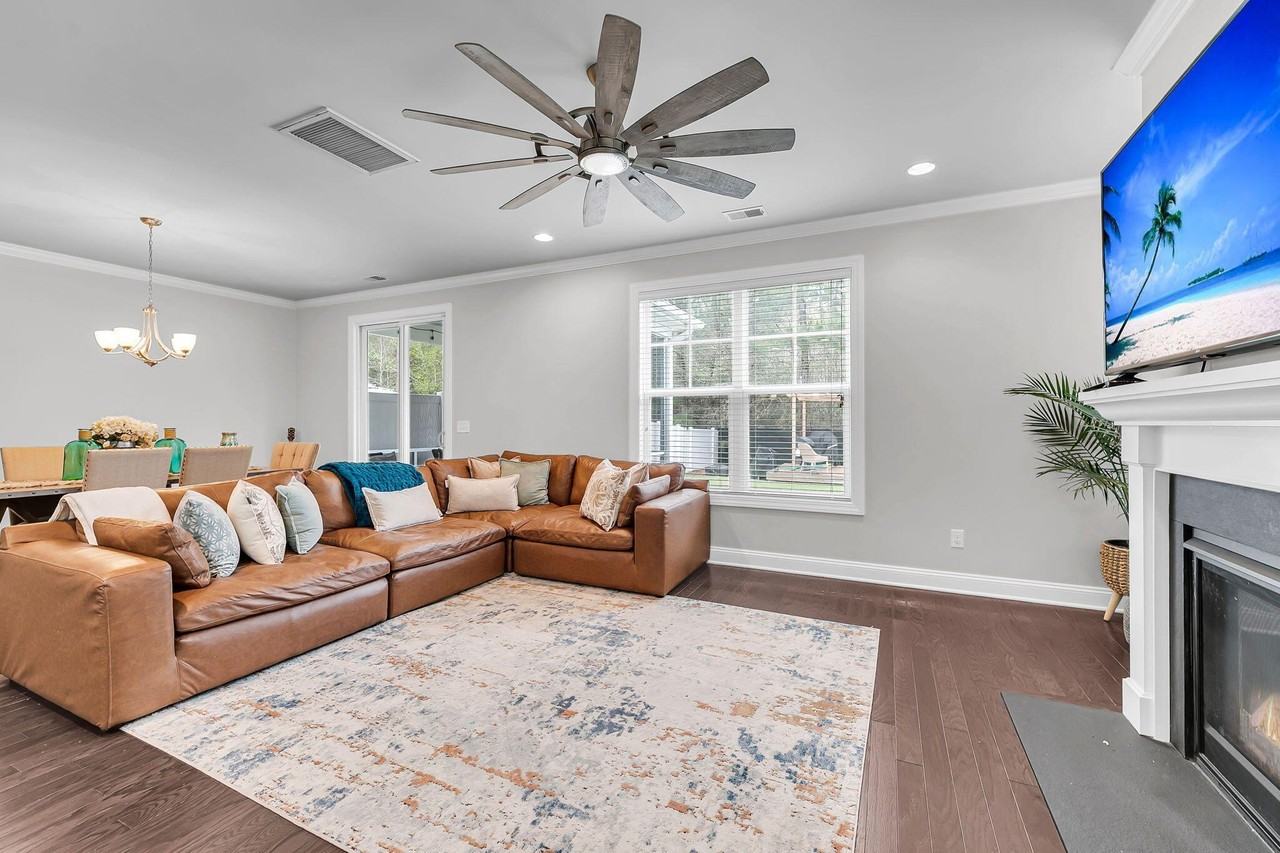 1640 Mermentau St - Photo 4 of 45