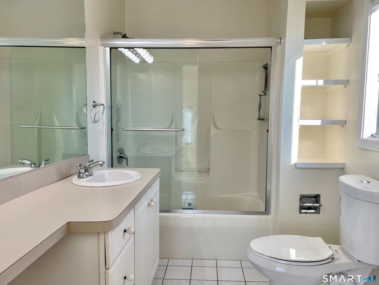 283 Cosey Beach Ave - Photo 3 of 17