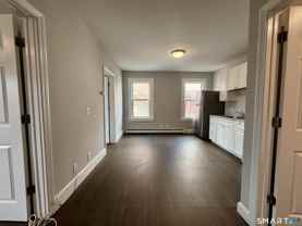 135 Caroline St Unit 2r - Photo 1 of 1