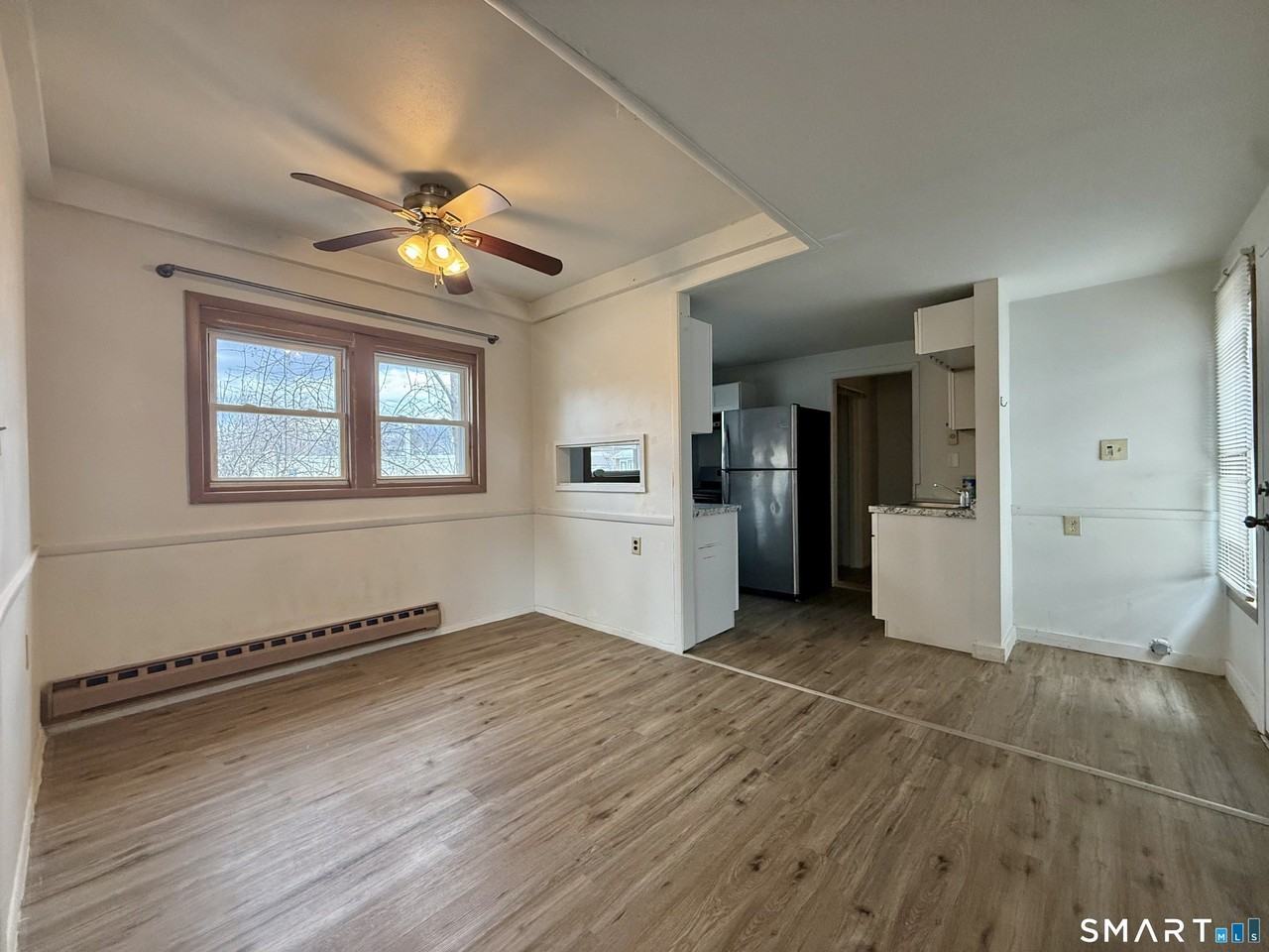 41 Waterbury Rd Unit A3 - Photo 3 of 14