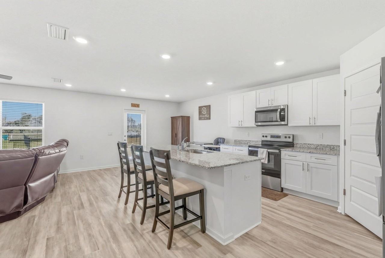 25 Riverwalk Xing - Photo 7 of 39