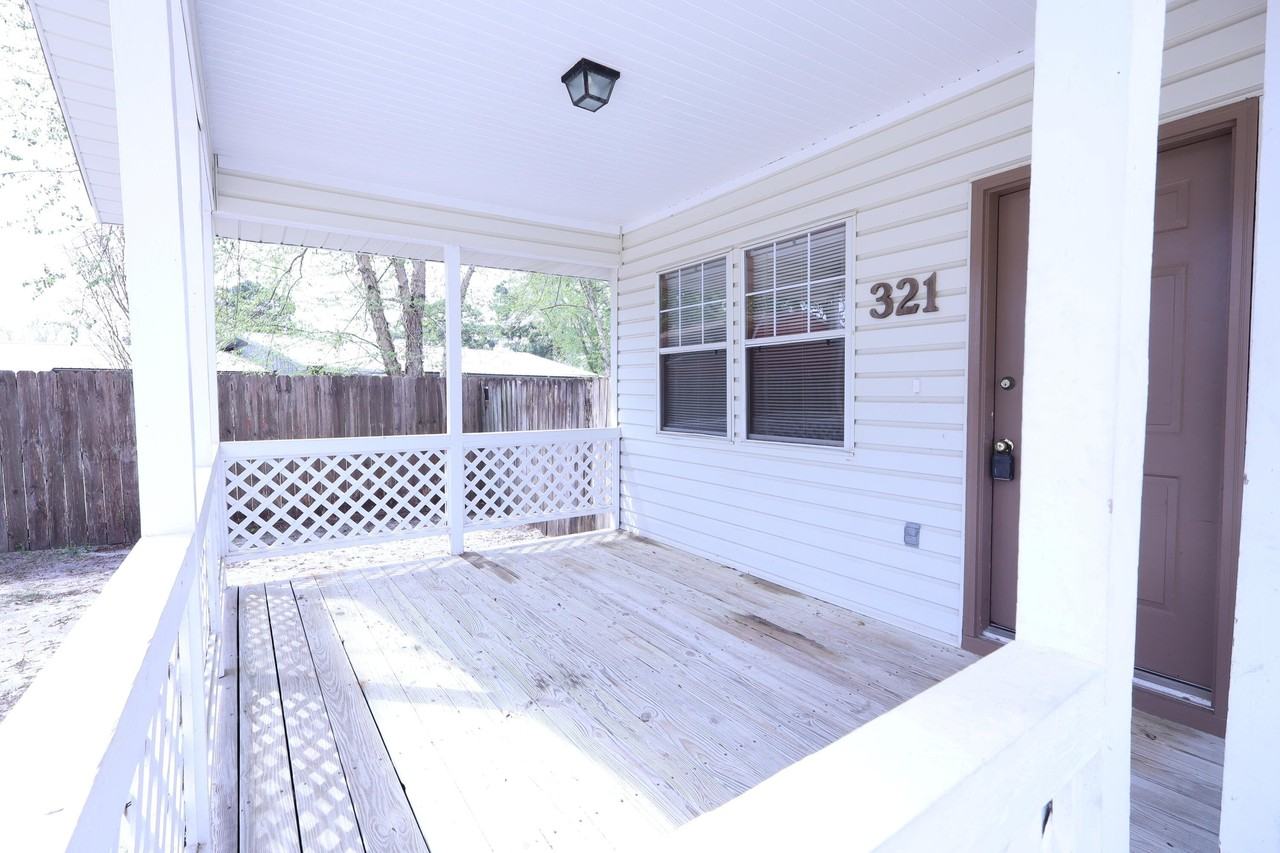 321 Michael Ct - Photo 3 of 16