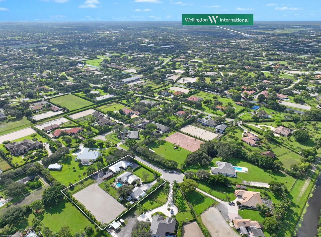 14965 Oatland Ct - Photo 3 of 31