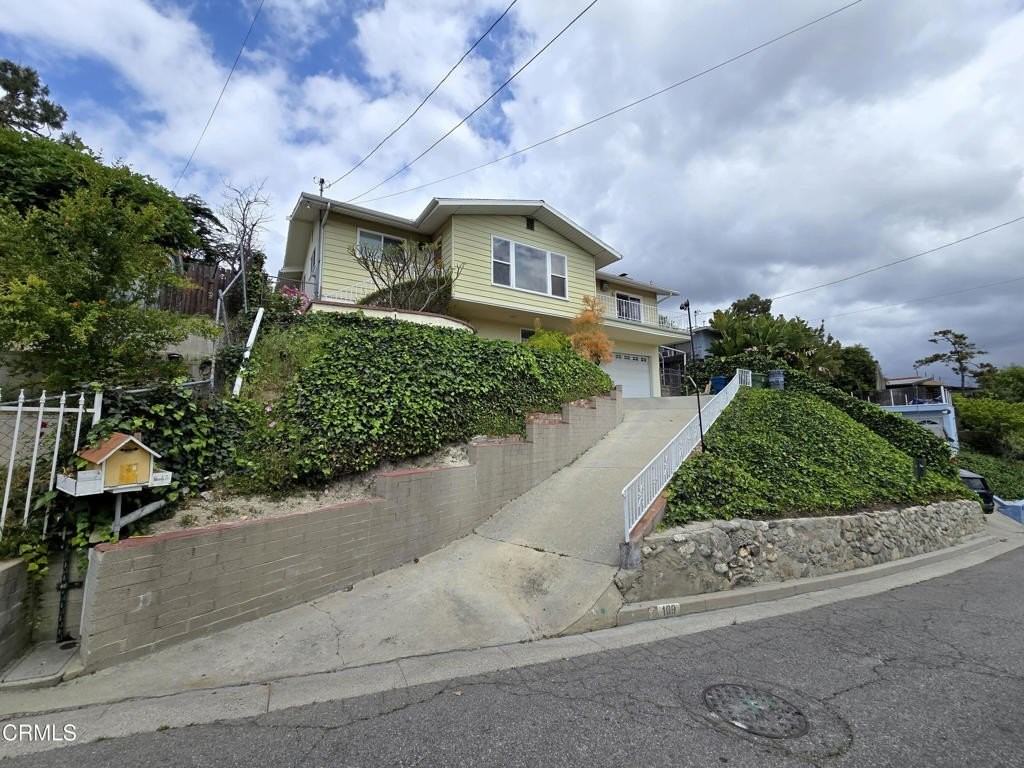 109 Waverly Dr - Photo 2 of 45