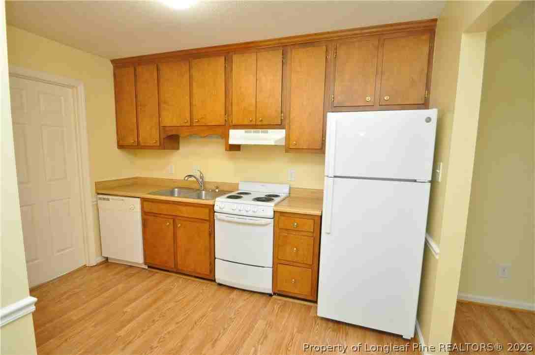 6104 Deerwood Pl - Photo 7 of 18