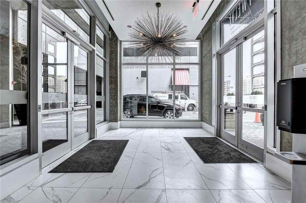 400 W Peachtree St Nw Unit 711 - Photo 4 of 35