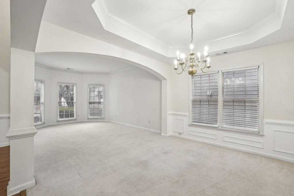 4133 Divot Way - Photo 3 of 29