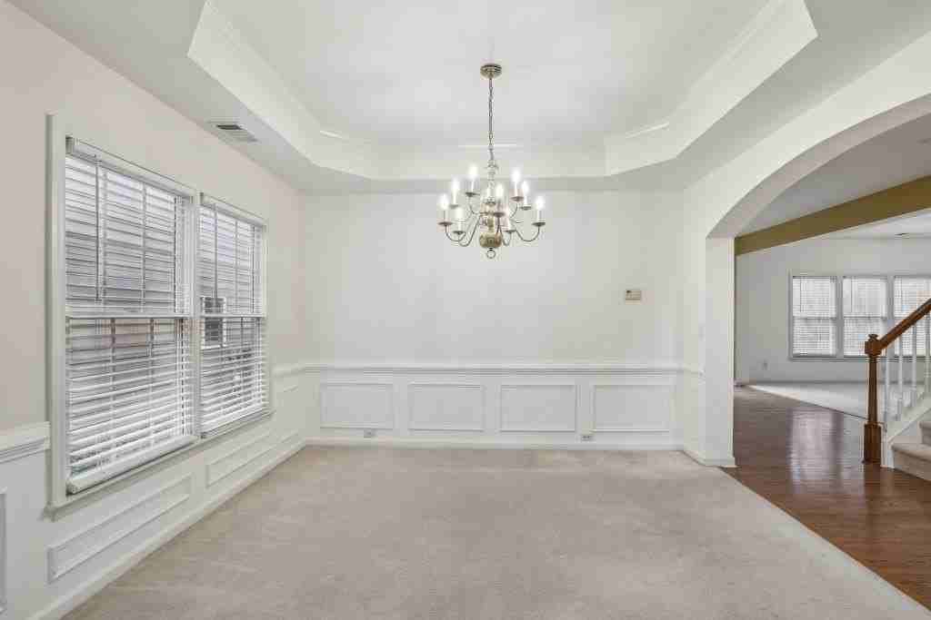 4133 Divot Way - Photo 5 of 29