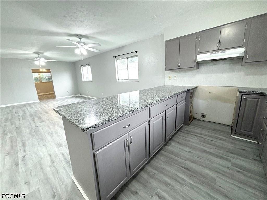 1720 Se Santa Barbara Pl - Photo 6 of 24