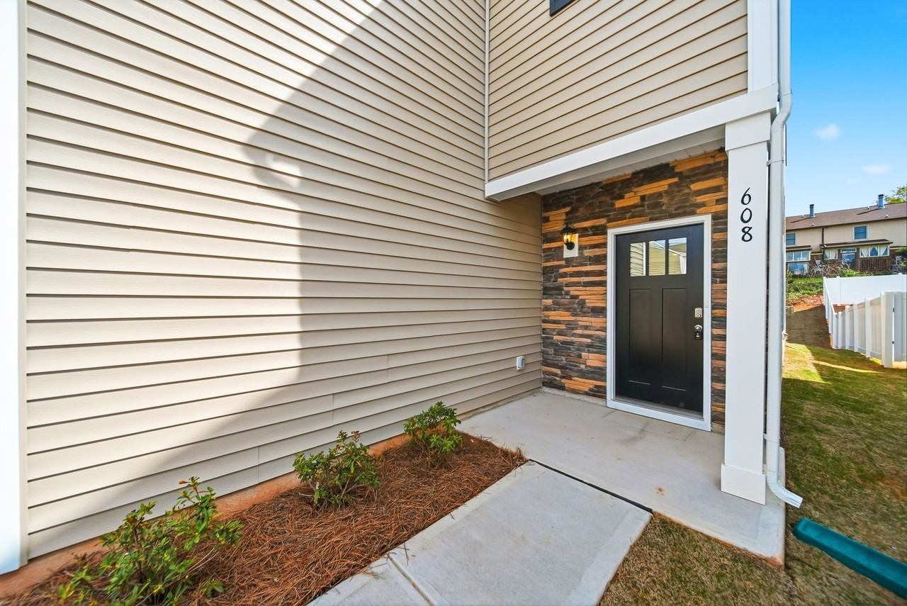 608 13th Avenue Dr Ne - Photo 5 of 13