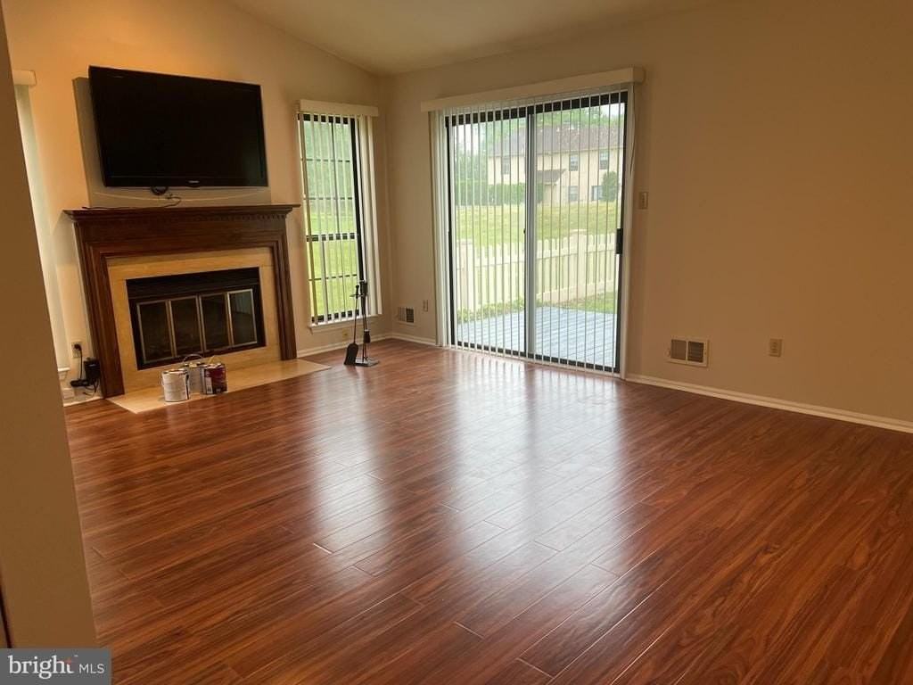 17 Banbury Ct - Photo 4 of 18