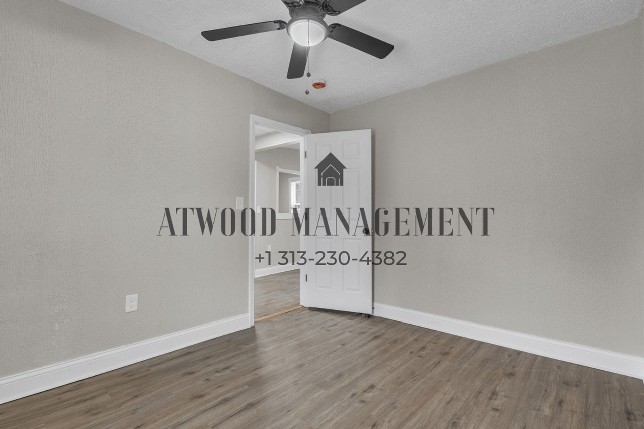 14177 Bentler St - Photo 5 of 10