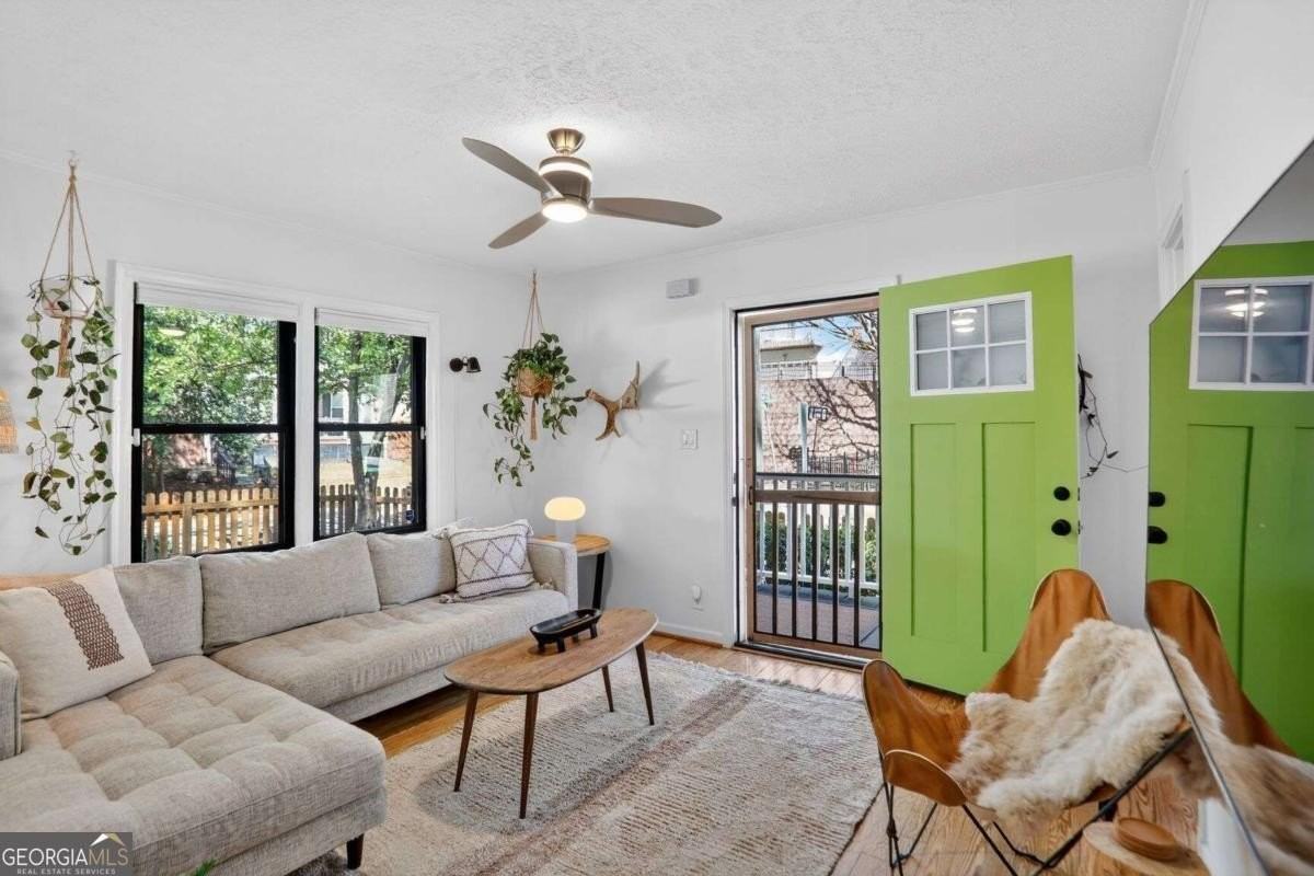 1267 Lyle Pl Nw - Photo 5 of 15