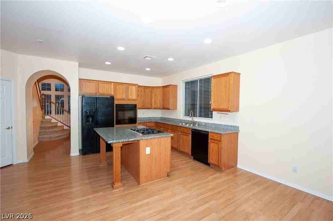 11768 Del Sur Ave - Photo 2 of 26