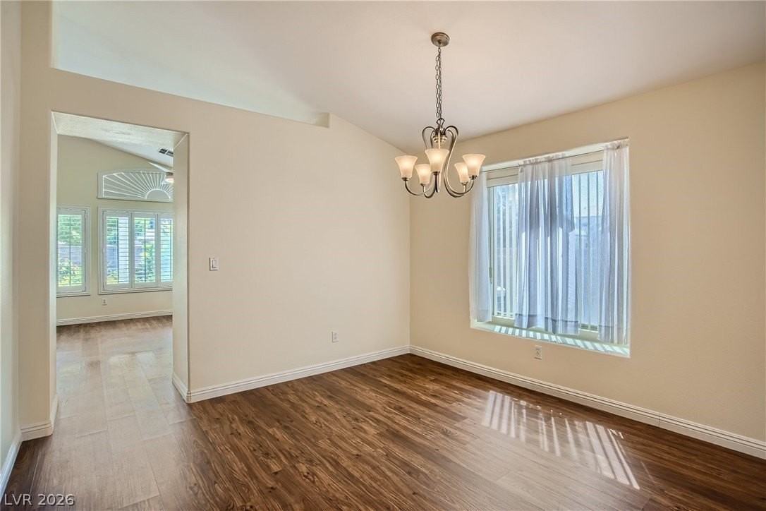 2800 Evelyn Lake Ct - Photo 4 of 20