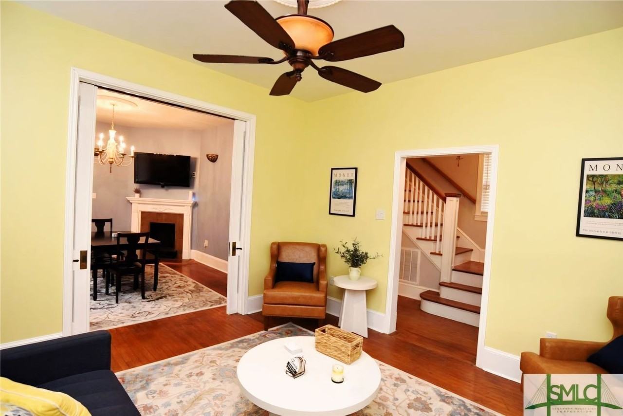 519 E 37th St - Photo 5 of 28