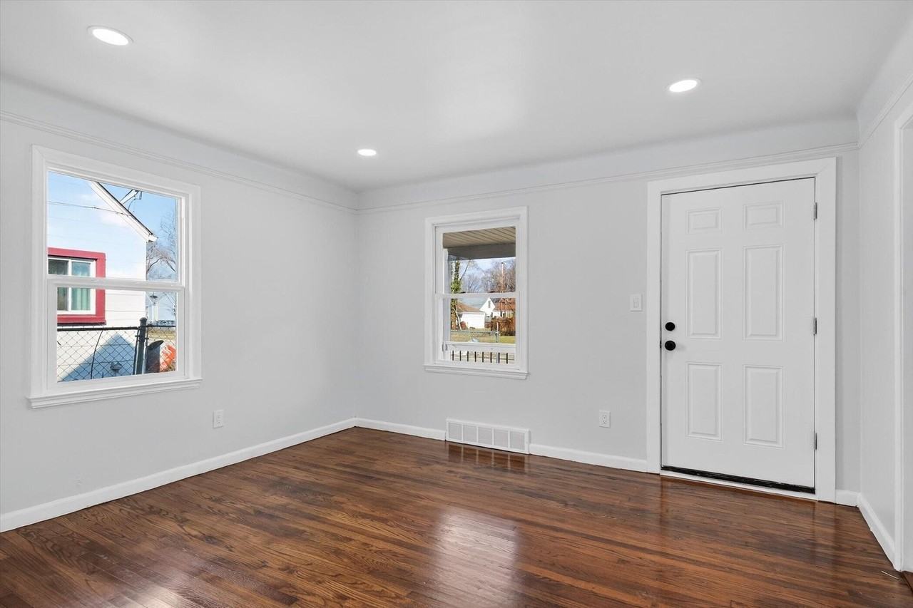 8449 Penrod St - Photo 2 of 29