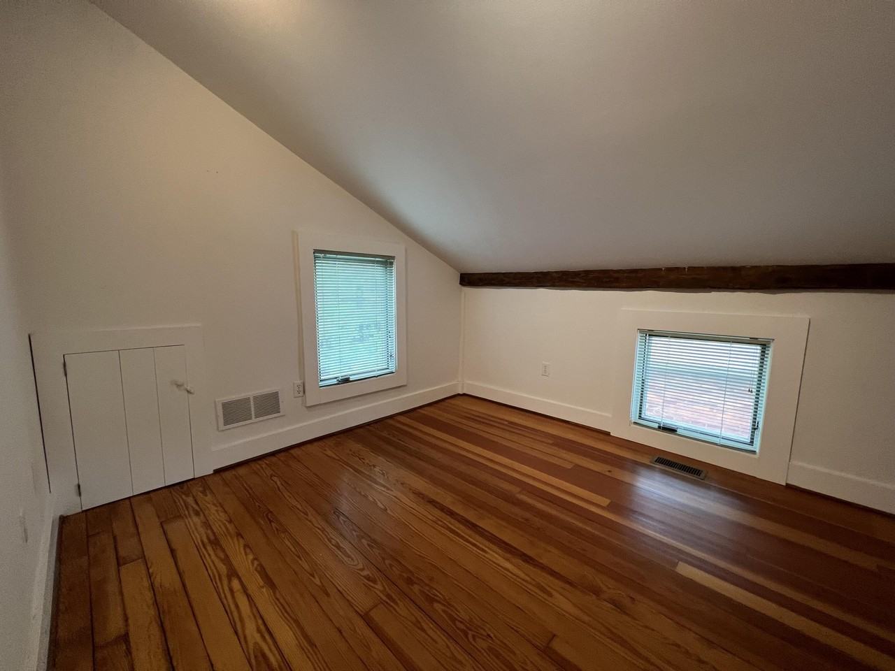 310 2nd St - Photo 6 of 47