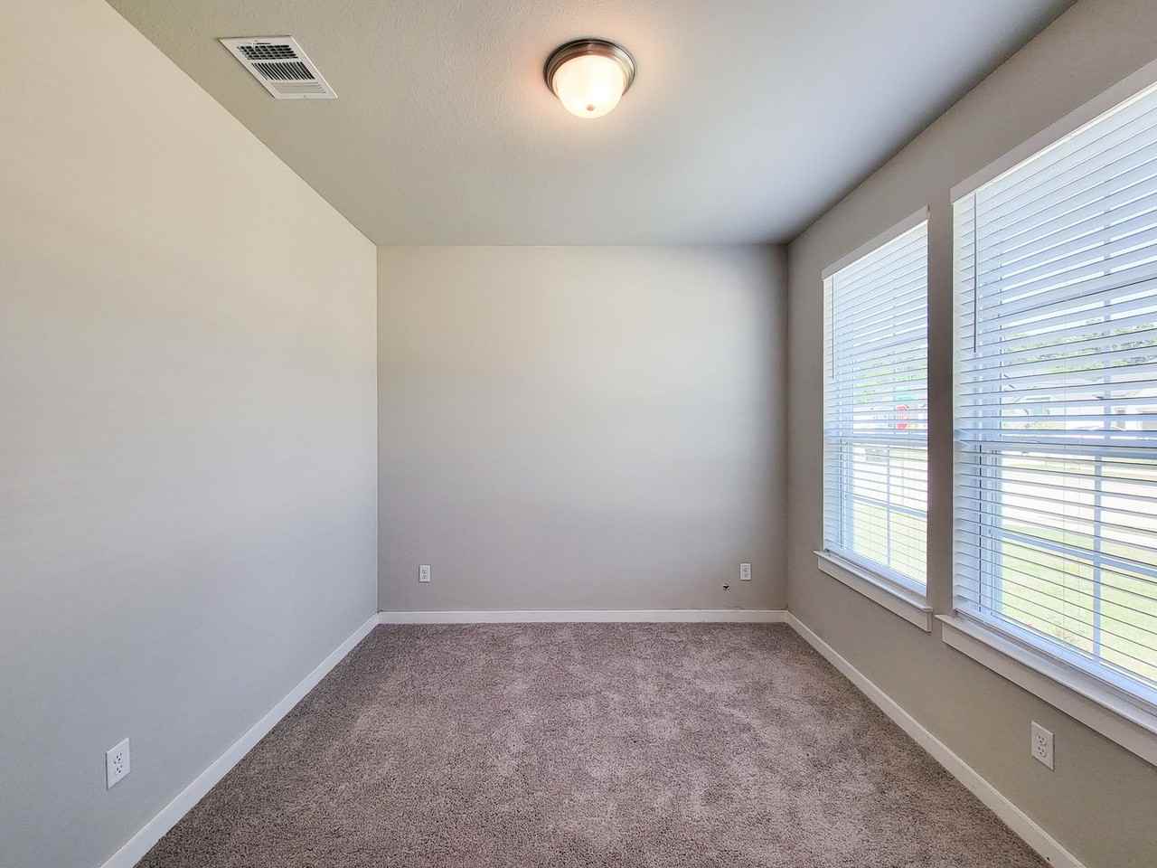 2905 Terrace Grove Dr - Photo 4 of 50