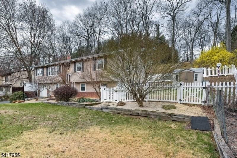 358 Conklintown Rd - Photo 2 of 37