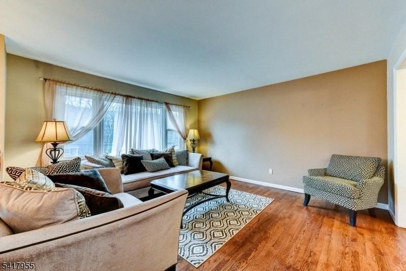 358 Conklintown Rd - Photo 5 of 37