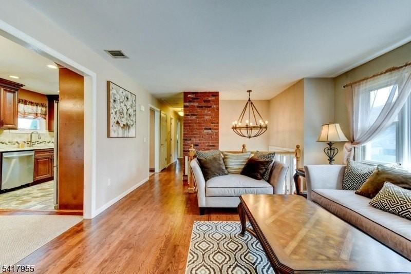 358 Conklintown Rd - Photo 7 of 37