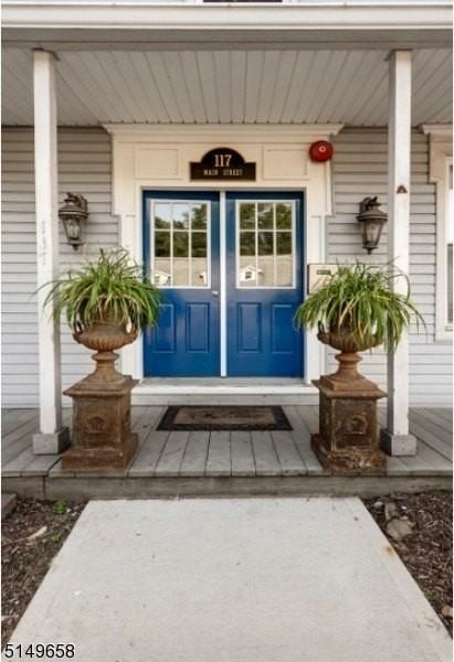 117 Main St #5 - Photo 3 of 15