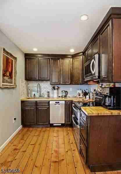 117 Main St #5 - Photo 6 of 15