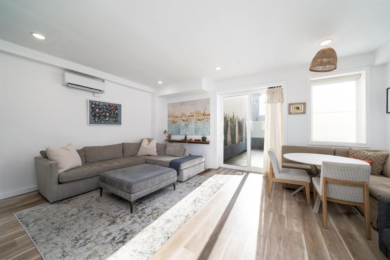 83 Waverly St #1 - Photo 7 of 19