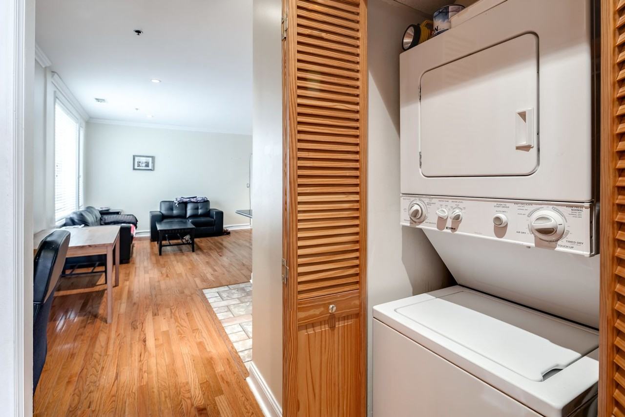 627 N 18th St #208 - Photo 7 of 14