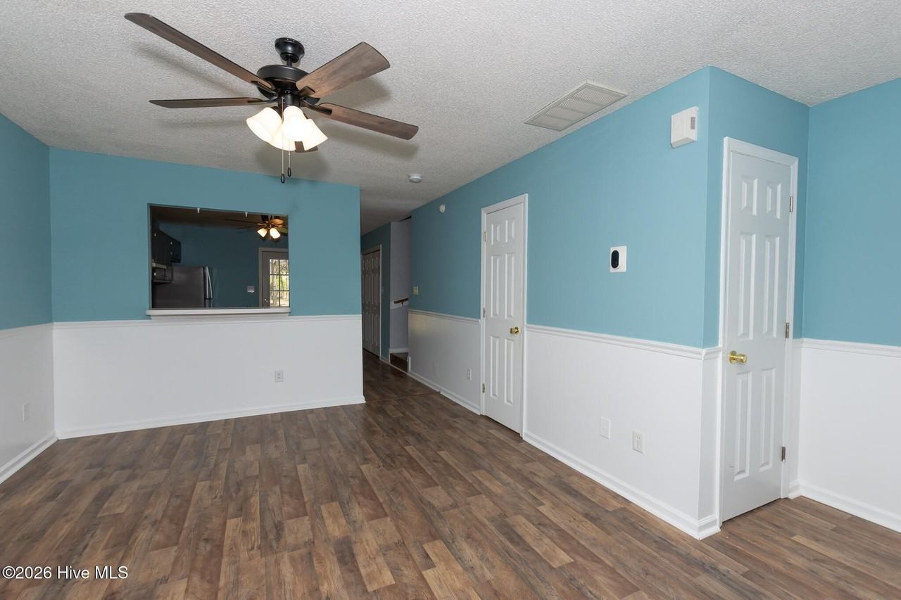 210 Mesa Ln - Photo 7 of 26