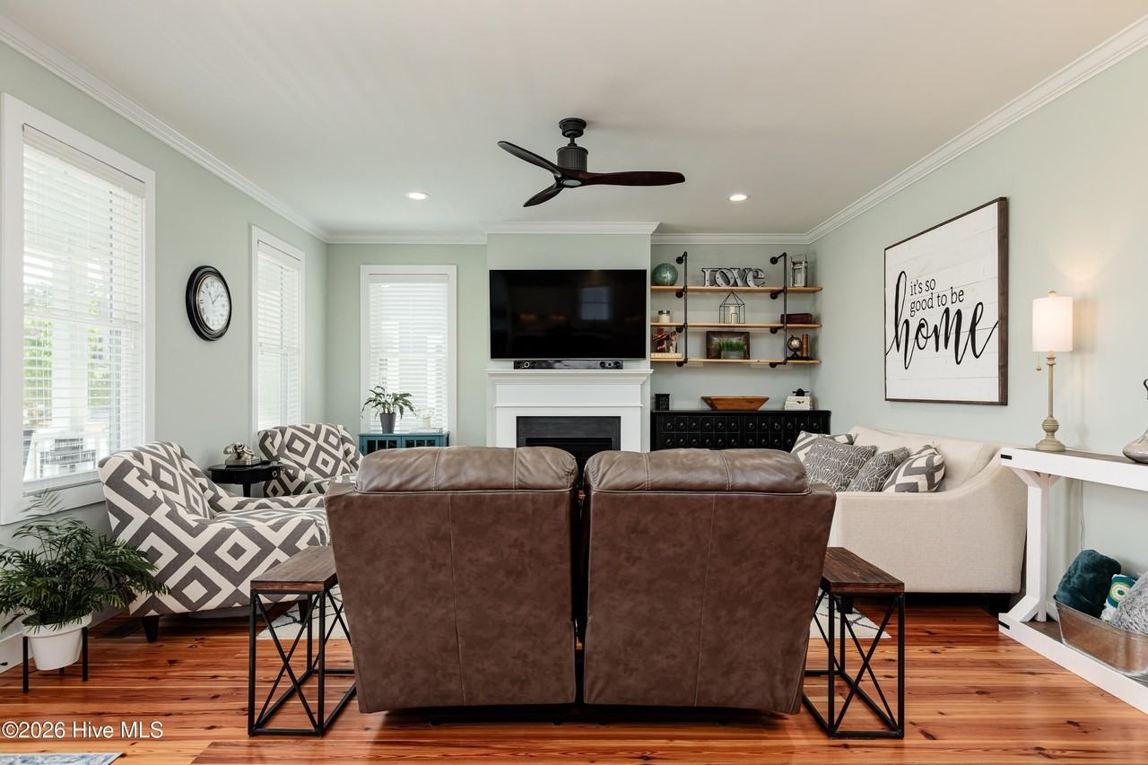 150 Manning Sq - Photo 5 of 36