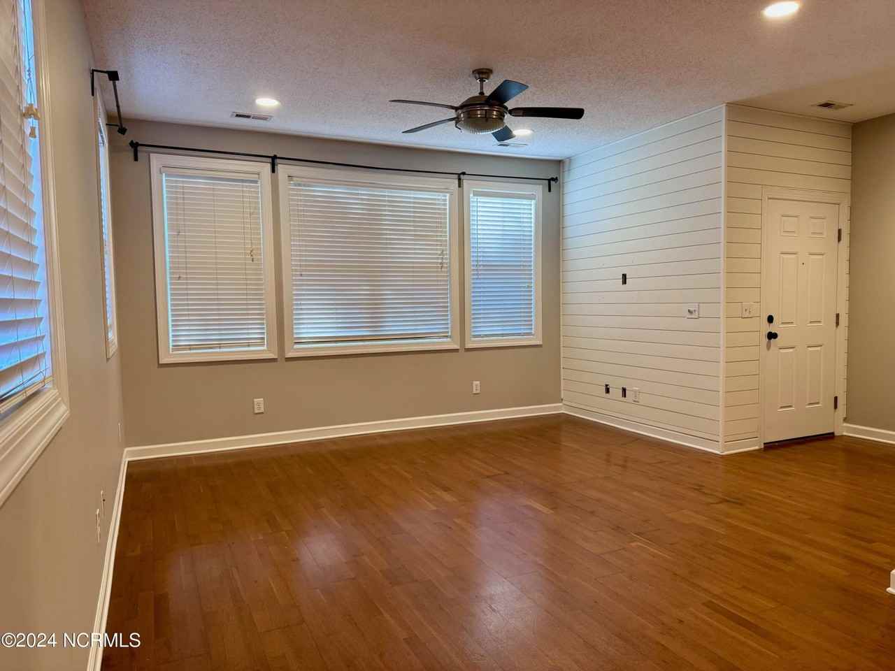 255 E Delaware Ave #A - Photo 2 of 30