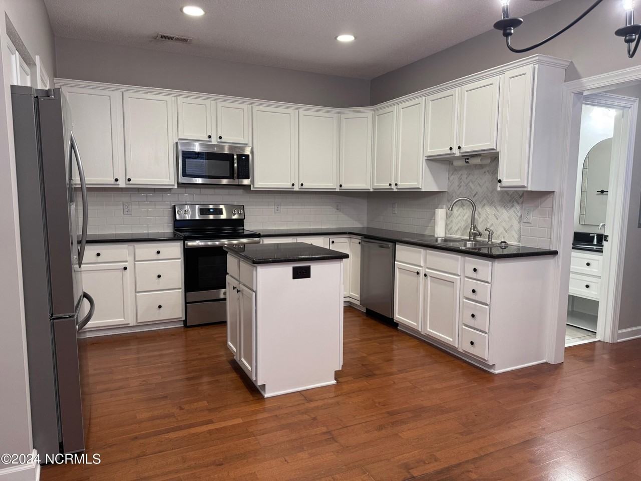 255 E Delaware Ave #A - Photo 7 of 30