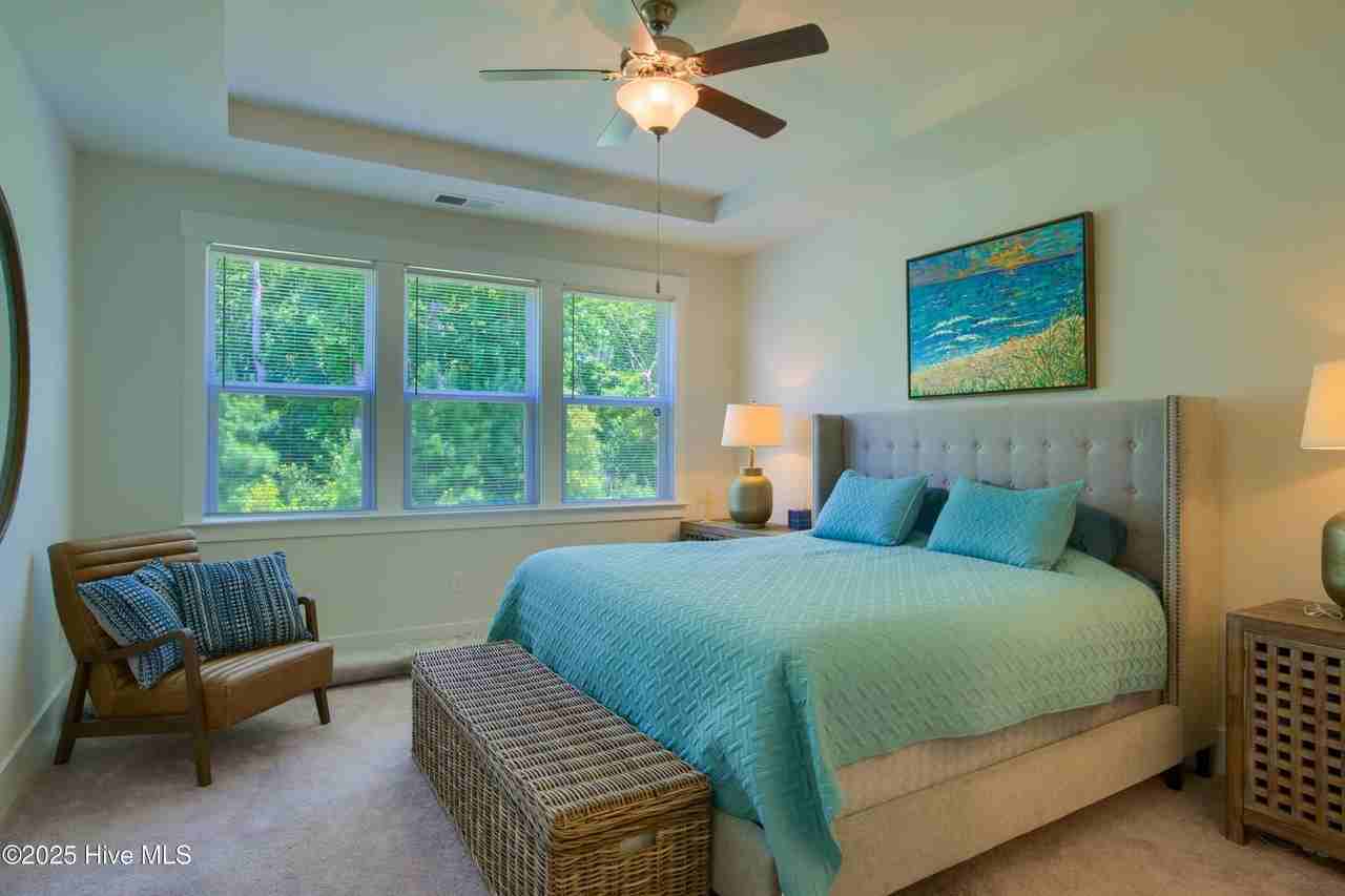 332 Edgewater Way - Photo 7 of 25